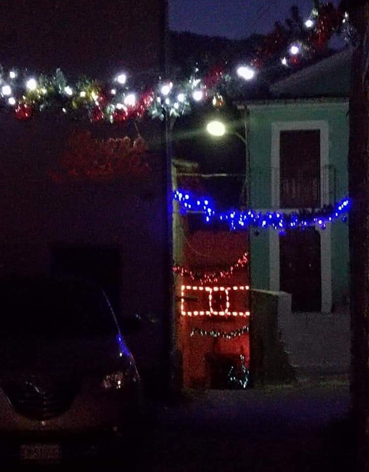 Allestimento natalizio nelle vie di Villerose