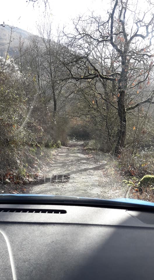 Tratto di sentiero nella Valle del Salto